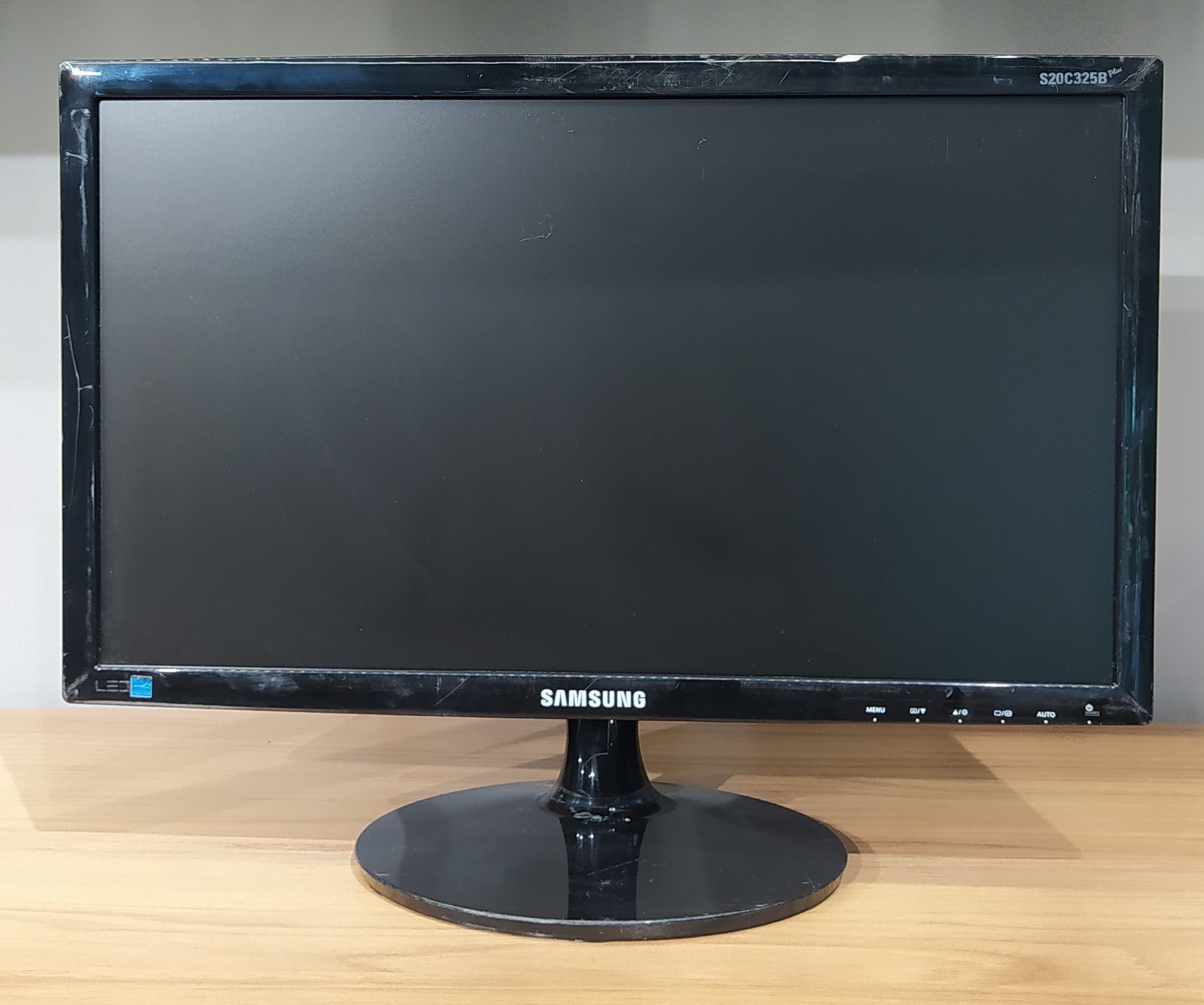 مانیتور ۲۰ اینچ سامسونگ مدل S20C325B Plus - استوک گرید B