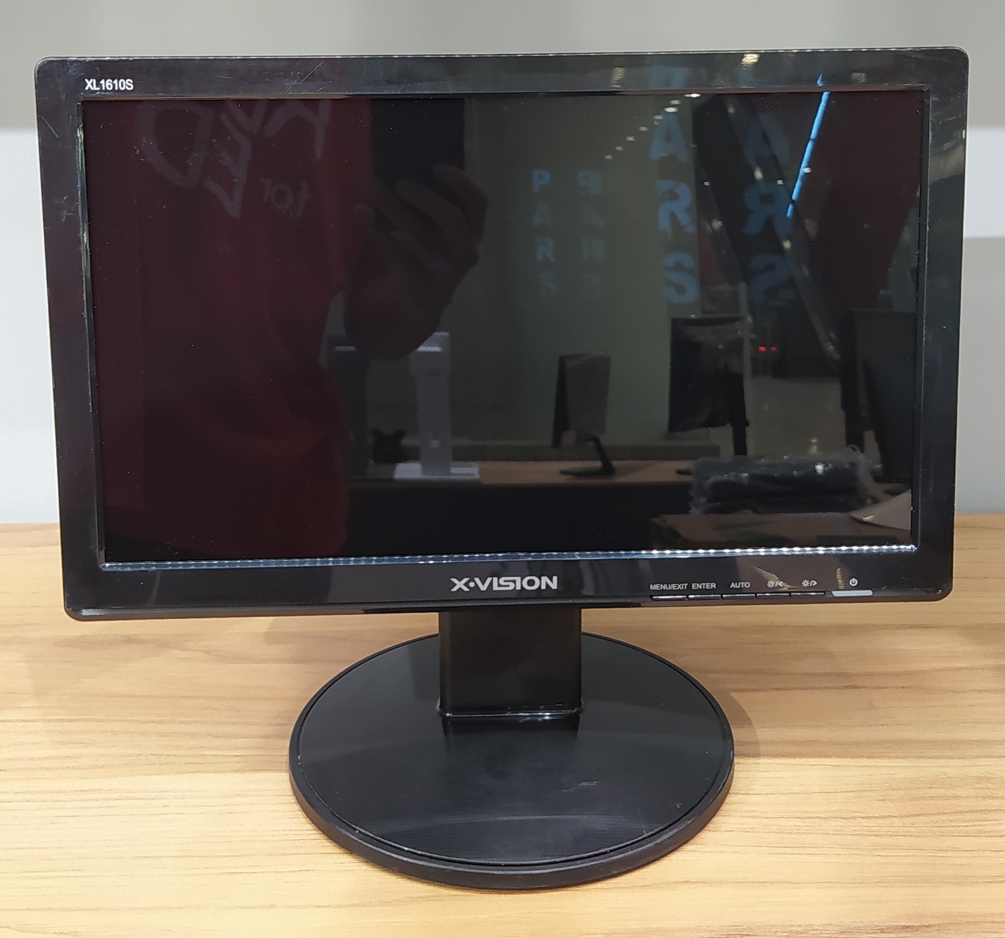 مانیتور ایکس ویژن 16 اینچ مدل XL1610S گرید A