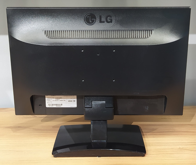 مانیتور 19 اینچ LED ال جی LG E1941 استوک گرید A